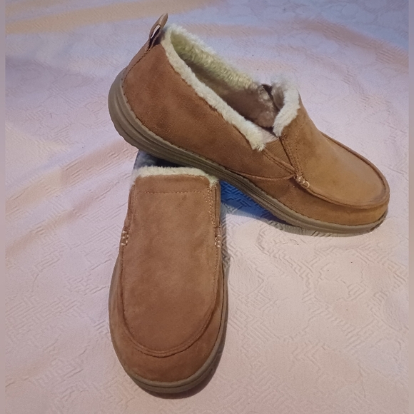 Skechers Light Brown Melson Willmore Foux Shearling Chukka Men's Shoes Size 8.5 - Picture 2 of 13